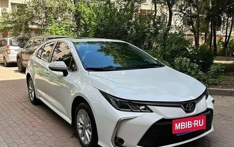 Toyota Corolla, 2022 год, 1 440 000 рублей, 3 фотография