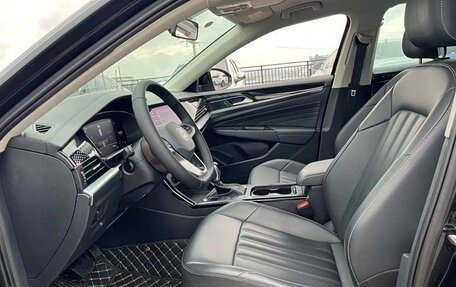 Volkswagen Passat B8 рестайлинг, 2022 год, 1 900 000 рублей, 7 фотография