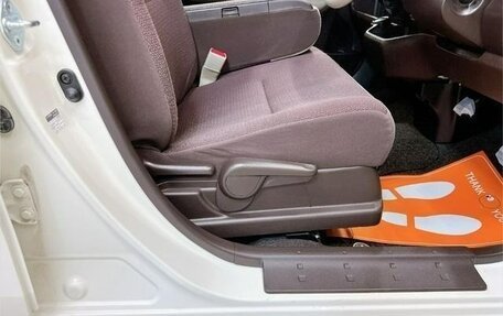 Toyota Passo III, 2013 год, 543 000 рублей, 21 фотография