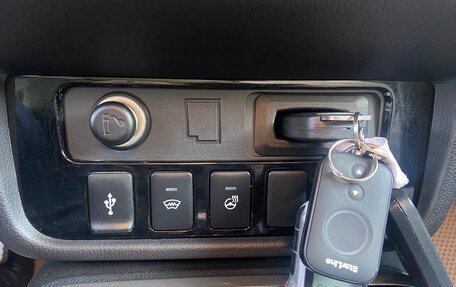 Mitsubishi Outlander III рестайлинг 3, 2018 год, 2 030 000 рублей, 10 фотография