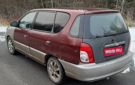 KIA Carens I (RS), 2001 год, 185 000 рублей, 5 фотография