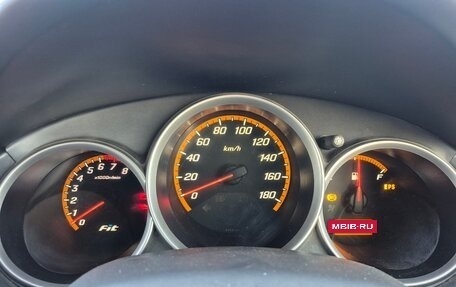 Honda Fit III, 2001 год, 250 000 рублей, 5 фотография