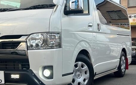Toyota HiAce H200, 2022 год, 4 316 000 рублей, 5 фотография