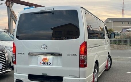 Toyota HiAce H200, 2022 год, 4 316 000 рублей, 7 фотография
