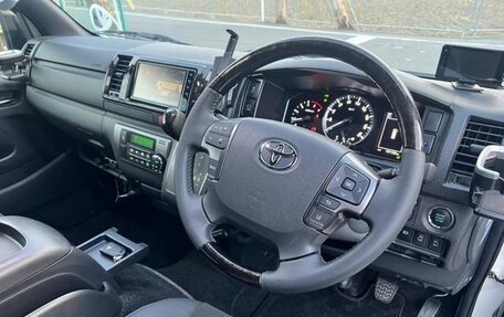 Toyota HiAce H200, 2022 год, 4 316 000 рублей, 14 фотография