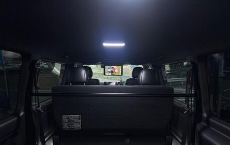 Toyota HiAce H200, 2022 год, 4 316 000 рублей, 33 фотография