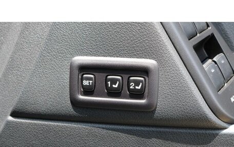 Toyota Land Cruiser Prado 150 рестайлинг 2, 2022 год, 6 060 000 рублей, 27 фотография