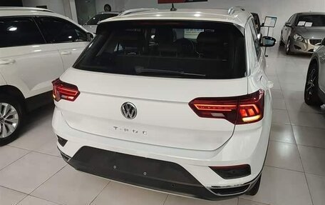 Volkswagen T-Roc I, 2021 год, 1 280 000 рублей, 5 фотография