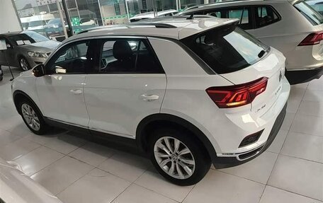 Volkswagen T-Roc I, 2021 год, 1 280 000 рублей, 4 фотография