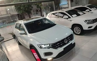 Volkswagen T-Roc I, 2021 год, 1 280 000 рублей, 1 фотография