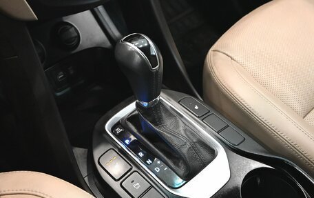 Hyundai Santa Fe III рестайлинг, 2016 год, 2 350 000 рублей, 18 фотография