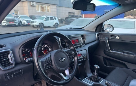 KIA Sportage IV рестайлинг, 2018 год, 2 030 000 рублей, 5 фотография