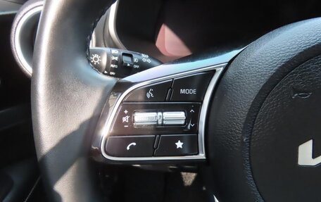 KIA K3, 2021 год, 1 830 000 рублей, 10 фотография