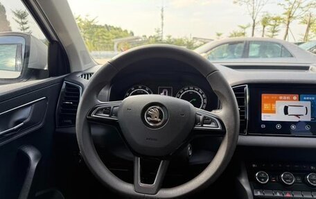 Skoda Karoq I, 2021 год, 1 835 000 рублей, 6 фотография