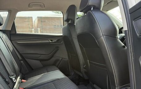 Skoda Karoq I, 2021 год, 1 835 000 рублей, 11 фотография