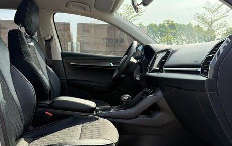 Skoda Karoq I, 2021 год, 1 835 000 рублей, 10 фотография