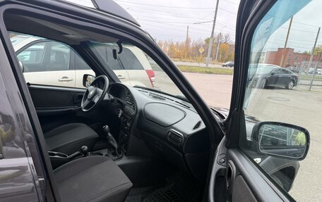 Chevrolet Niva I рестайлинг, 2018 год, 685 000 рублей, 12 фотография