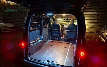 Nissan NV200, 2019 год, 2 100 000 рублей, 6 фотография