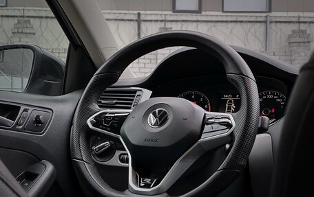 Volkswagen Jetta VI, 2013 год, 1 350 000 рублей, 12 фотография