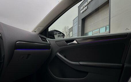 Volkswagen Jetta VI, 2013 год, 1 350 000 рублей, 17 фотография