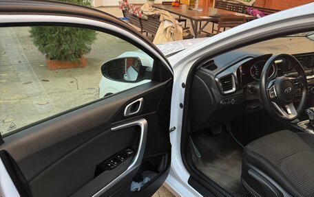 KIA cee'd III, 2021 год, 1 740 000 рублей, 7 фотография