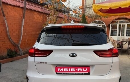 KIA cee'd III, 2021 год, 1 740 000 рублей, 10 фотография