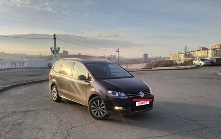 Volkswagen Sharan II, 2012 год, 1 100 000 рублей, 2 фотография