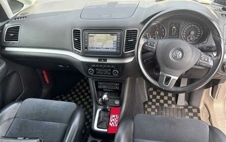 Volkswagen Sharan II, 2012 год, 1 100 000 рублей, 9 фотография
