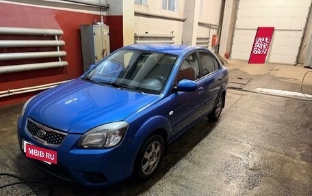KIA Rio II, 2011 год, 620 000 рублей, 2 фотография