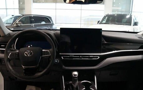 Toyota Highlander, 2025 год, 6 300 000 рублей, 16 фотография