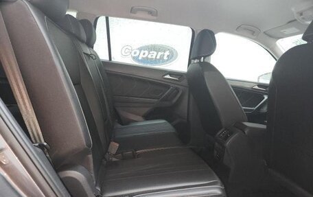 Volkswagen Tiguan II, 2024 год, 3 100 000 рублей, 13 фотография