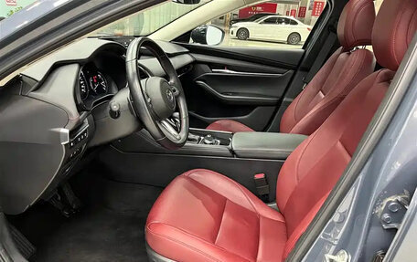 Mazda 3, 2022 год, 2 000 000 рублей, 10 фотография