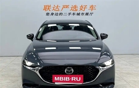 Mazda 3, 2022 год, 2 000 000 рублей, 2 фотография