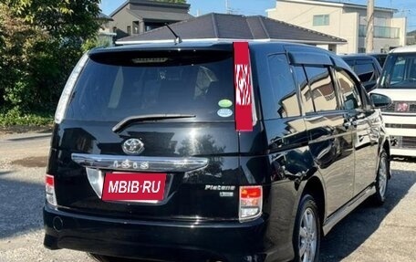 Toyota ISis I, 2013 год, 1 100 000 рублей, 10 фотография