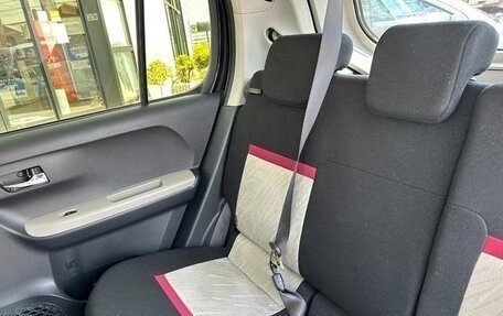 Toyota Passo III, 2017 год, 590 001 рублей, 17 фотография