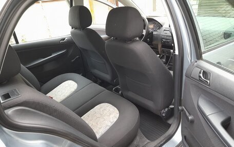 Skoda Fabia I, 2004 год, 250 000 рублей, 9 фотография