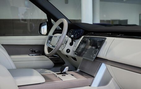 Land Rover Range Rover IV рестайлинг, 2025 год, 28 000 000 рублей, 8 фотография