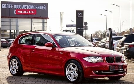BMW 1 серия, 2008 год, 895 000 рублей, 3 фотография