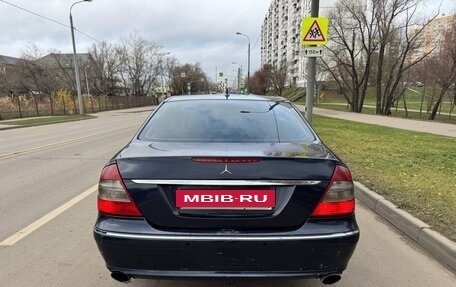 Mercedes-Benz E-Класс, 2006 год, 750 000 рублей, 6 фотография