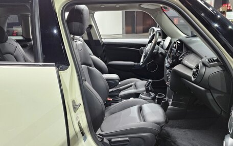 MINI Clubman, 2022 год, 2 250 111 рублей, 11 фотография