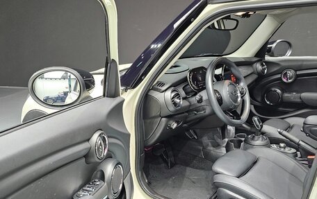 MINI Clubman, 2022 год, 2 250 111 рублей, 12 фотография