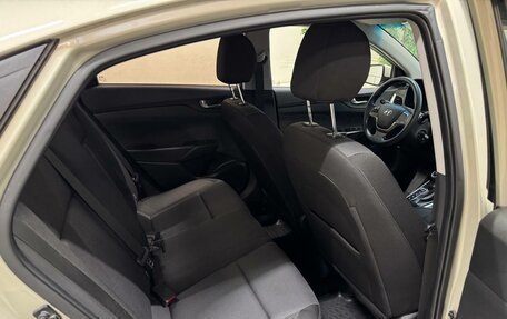 Hyundai Solaris II рестайлинг, 2019 год, 1 235 000 рублей, 11 фотография