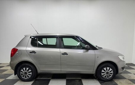 Skoda Fabia II, 2011 год, 650 000 рублей, 4 фотография