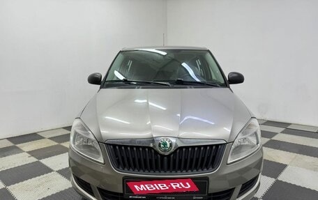 Skoda Fabia II, 2011 год, 650 000 рублей, 2 фотография