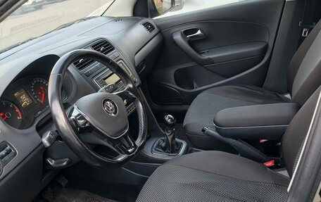 Volkswagen Polo VI (EU Market), 2017 год, 1 070 000 рублей, 5 фотография