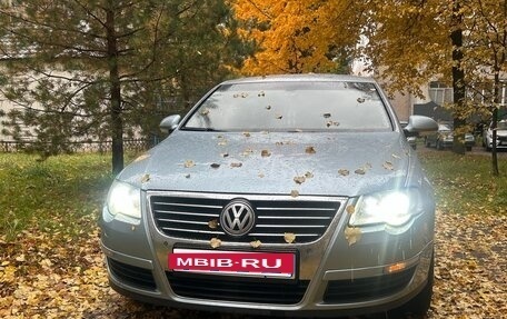 Volkswagen Passat B6, 2006 год, 745 000 рублей, 10 фотография