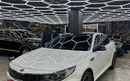 KIA Optima IV, 2018 год, 1 900 000 рублей, 4 фотография