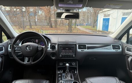 Volkswagen Touareg III, 2016 год, 3 499 999 рублей, 10 фотография