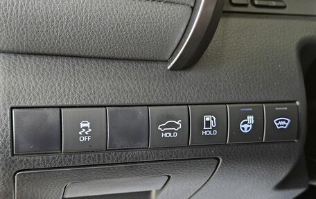 Toyota Camry, 2021 год, 4 589 000 рублей, 15 фотография