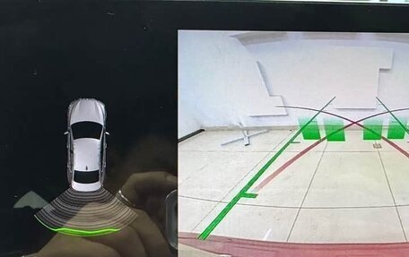 BMW 1 серия, 2021 год, 2 100 000 рублей, 12 фотография